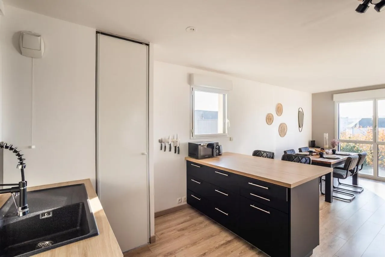 Le Cocon Voltaire - Appartement 2 Chambres Avec Parking - Mabilais Rennes